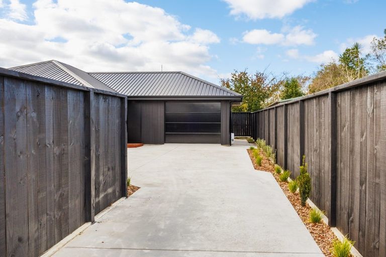 Photo of property in 25a Brightwater Terrace, Terrace End, Palmerston North, 4410