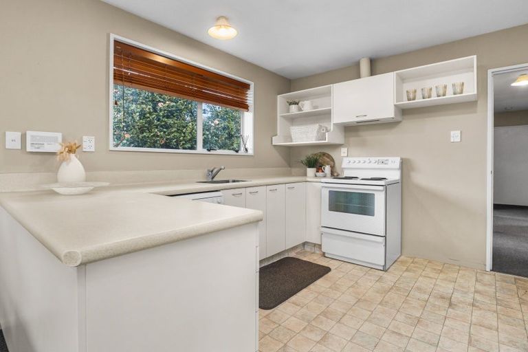 Photo of property in 2/27 Oakhampton Street, Hornby, Christchurch, 8042