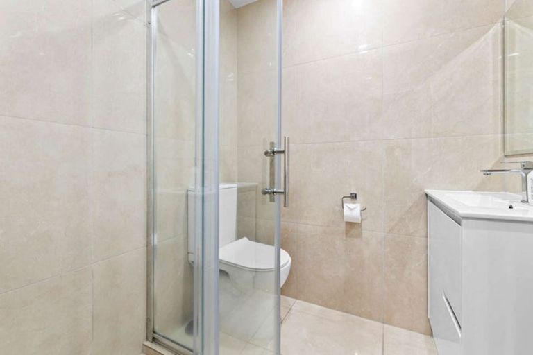 Photo of property in 18c Jupiter Street, Rosehill, Papakura, 2113