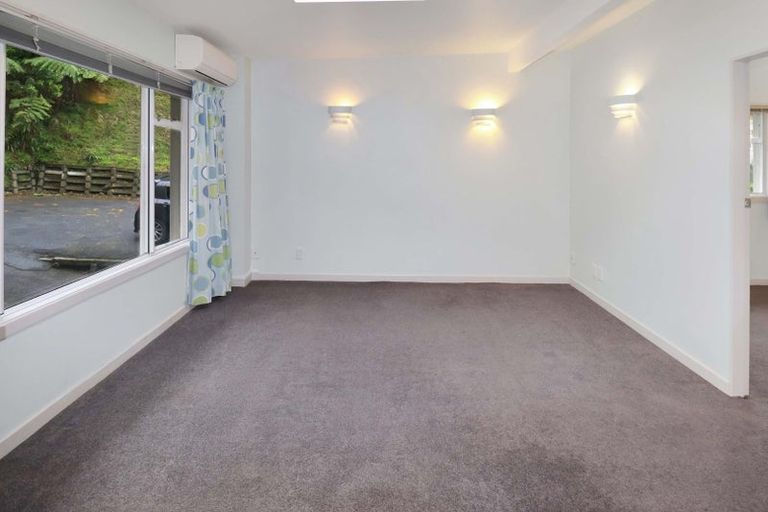Photo of property in Parkland Flats, 12/51u Adams Terrace, Kelburn, Wellington, 6021