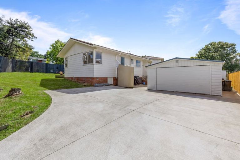 Photo of property in 1 Cunliffe Place, Glenfield, Auckland, 0629