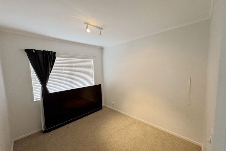 Photo of property in 10 Riplington Road, Huntington Park, Auckland, 2013