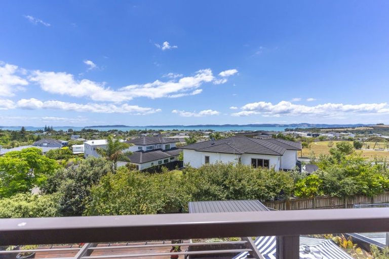 Photo of property in 20 Thistle Close, Beachlands, Auckland, 2018