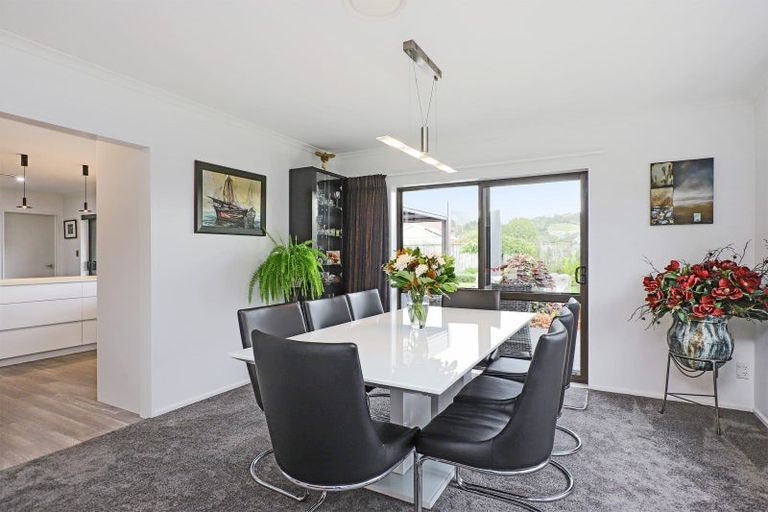 Photo of property in 3 Kensington Drive, Taradale, Napier, 4112