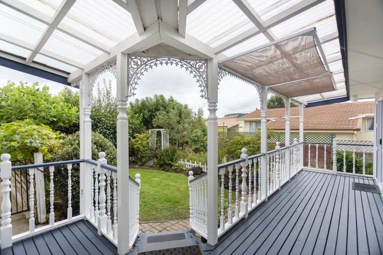 Photo of property in 74 Taward Street, Oamaru North, Oamaru, 9400