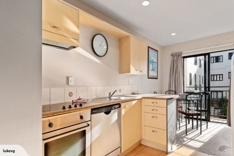 Photo of property in 14/346 Oceanbeach Road, Mount Maunganui, 3116