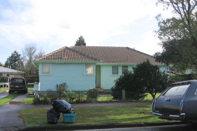 Photo of property in 31 Pollen Crescent, Melville, Hamilton, 3206