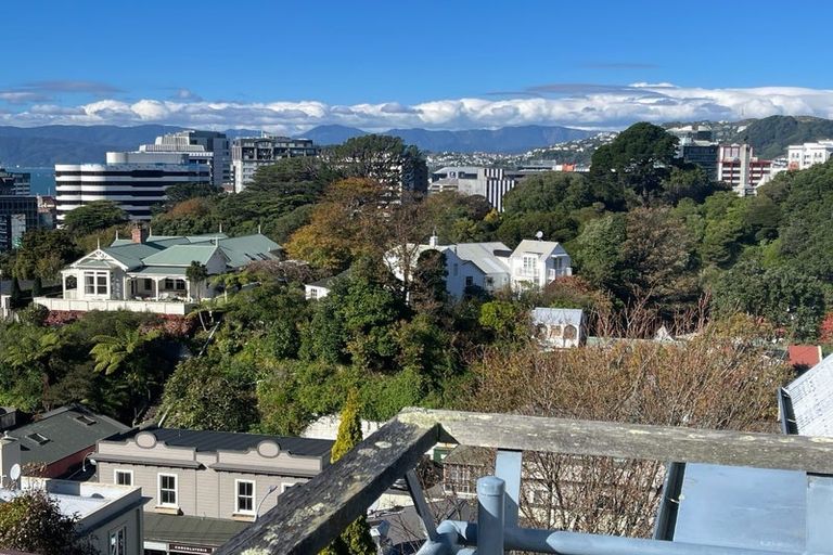 Photo of property in 14a Barton Terrace, Thorndon, Wellington, 6011