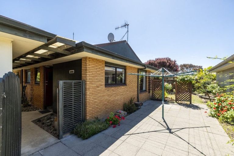 Photo of property in 4a Bill Ashcroft Grove, Havelock North, 4130