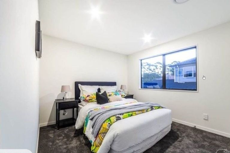 Photo of property in 56 Mettam Drive, Swanson, Auckland, 0614