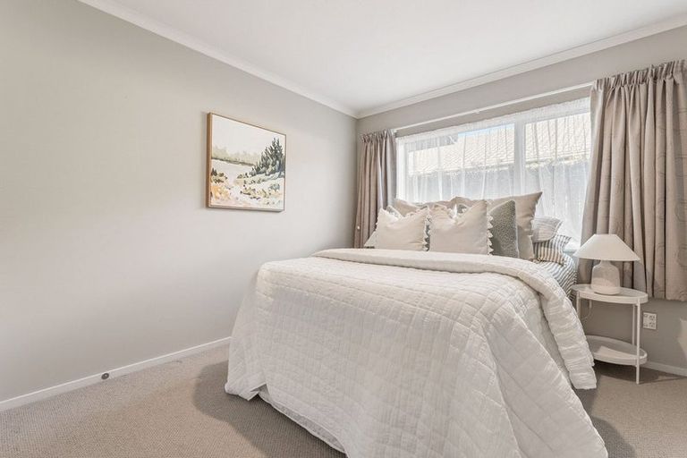 Photo of property in 15 Kereru Place, Pyes Pa, Tauranga, 3112