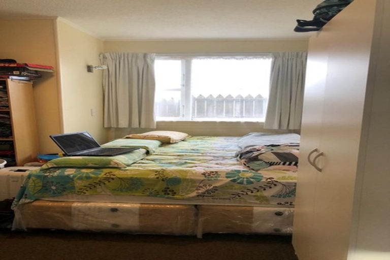 Photo of property in 327 Adelaide Road, Newtown, Wellington, 6021