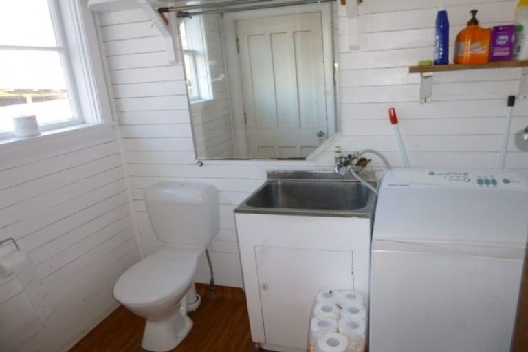 Photo of property in 15 Auburn Avenue, Upper Riccarton, Christchurch, 8041