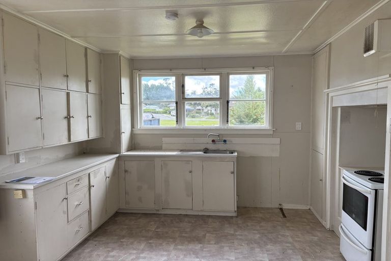 Photo of property in 9 Devon Street, Tapanui, 9522