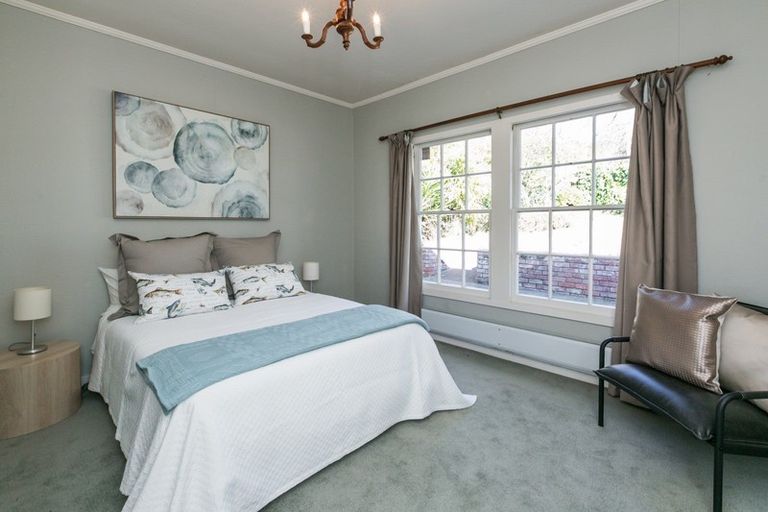 Photo of property in 40 Tauroa Road, Havelock North, 4130