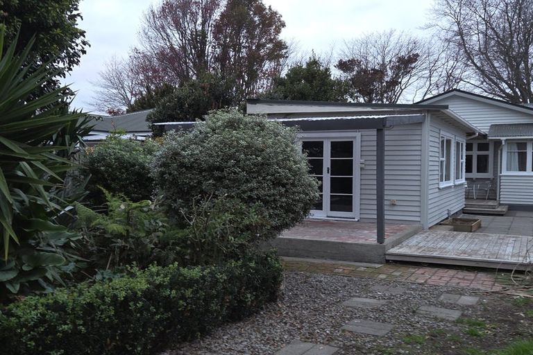 Photo of property in 25 Poulton Avenue, Richmond, Christchurch, 8013