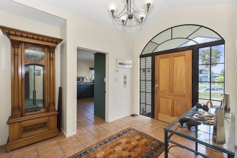 Photo of property in 50 Keswick Crescent, Huntington, Hamilton, 3210