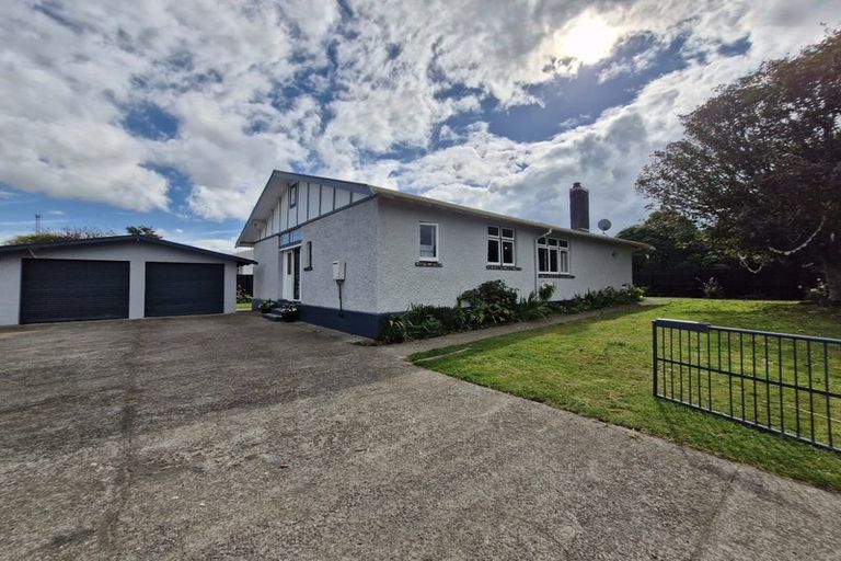 Photo of property in 15 Lear Street, Stratford, 4332