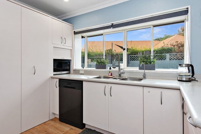 Photo of property in 21 Munro Place, Flagstaff, Hamilton, 3210
