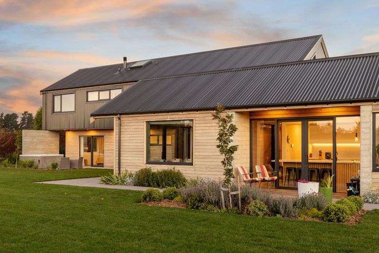 Photo of property in 112 Birchs Road, Prebbleton, 7674