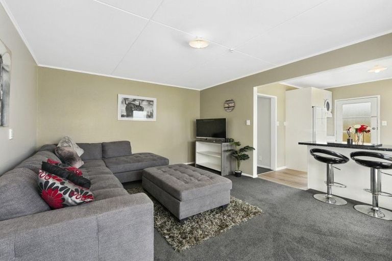 Photo of property in 1/62 Ararino Street, Trentham, Upper Hutt, 5018