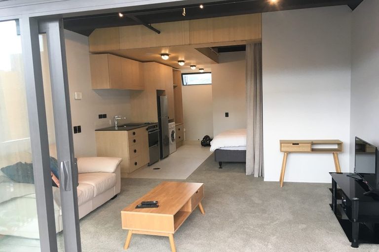 Photo of property in Vedado Apartments, 208/41u Hopper Street, Mount Cook, Wellington, 6011