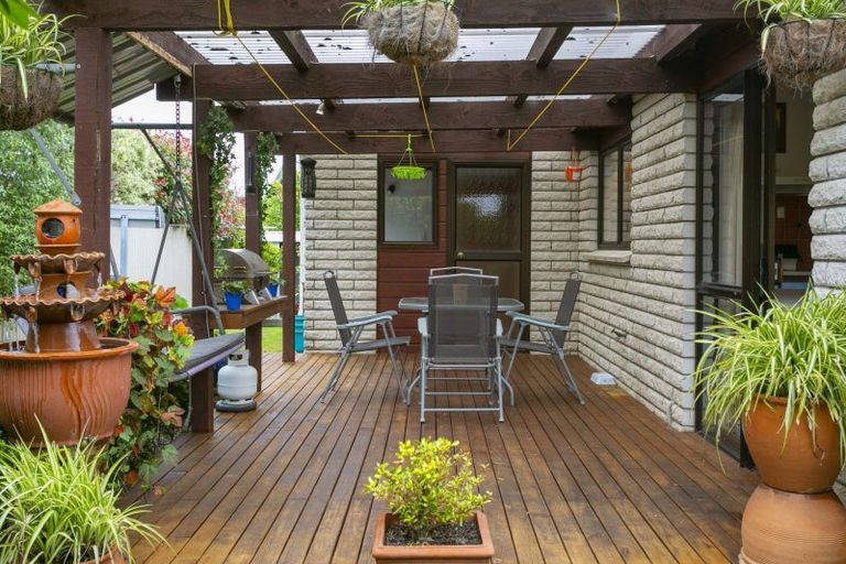 Photo of property in 12 Golders Place, Richmond Heights, Taupo, 3330