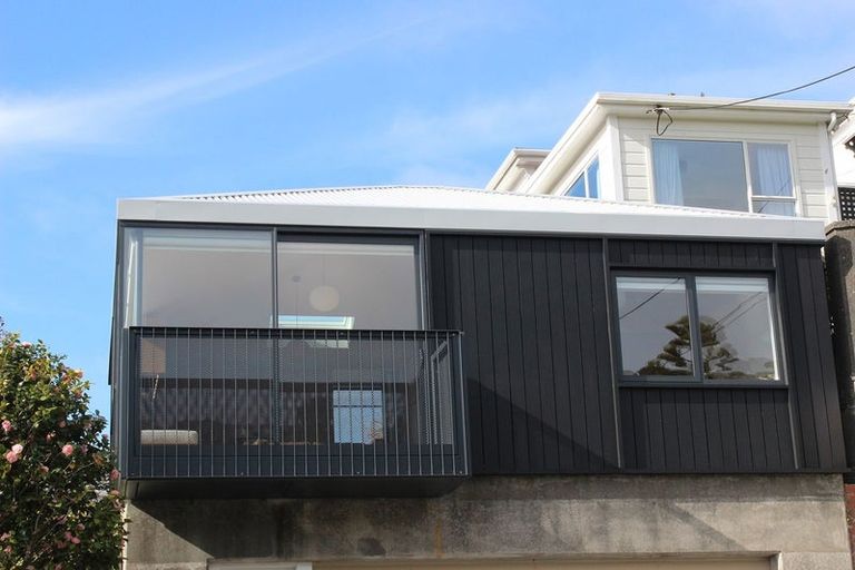 Photo of property in 7 Tanera Crescent, Brooklyn, Wellington, 6021