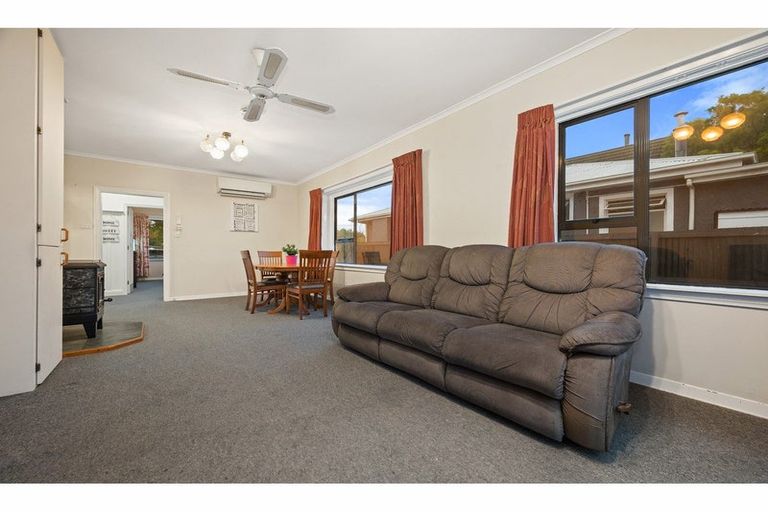 Photo of property in 33 Dacre Street, Linwood, Christchurch, 8062