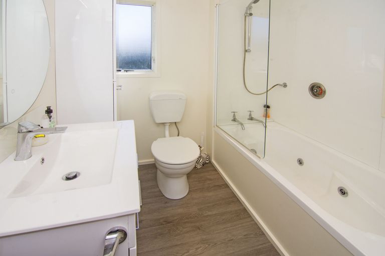 Photo of property in 2 Coradine Street, Masterton, 5810