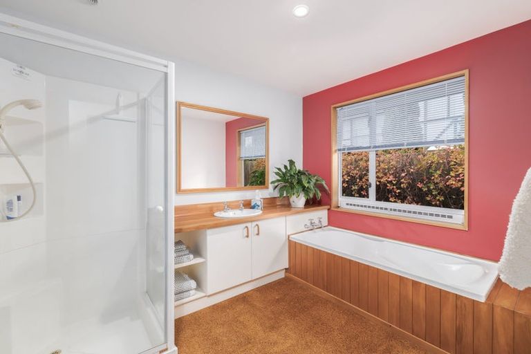 Photo of property in 31 Millcroft Place, Parklands, Christchurch, 8083