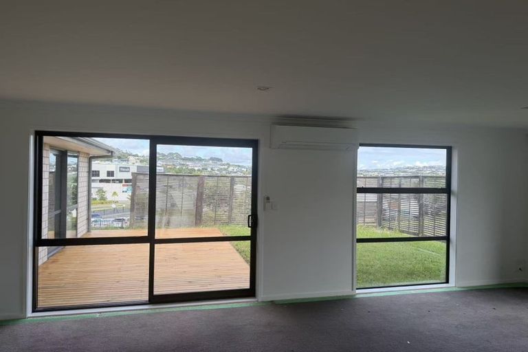 Photo of property in 15 Grapnel Street, Silverdale, 0932