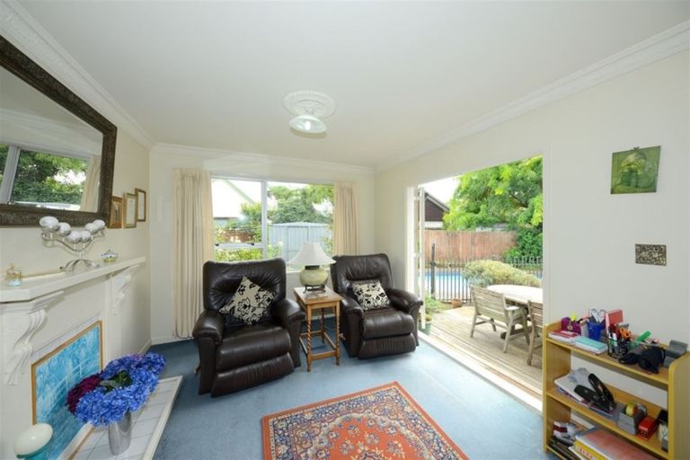 Photo of property in 42 Toorak Avenue, Avonhead, Christchurch, 8042