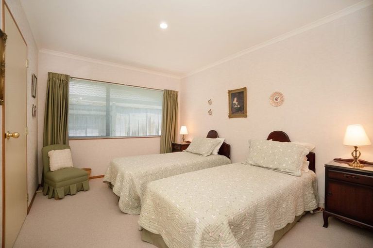 Photo of property in 20 Strachan Way, Highbury, Palmerston North, 4412