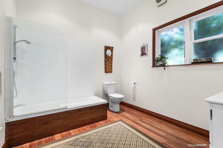 Photo of property in 32 Sugarloaf Road, Brooklyn, Wellington, 6021