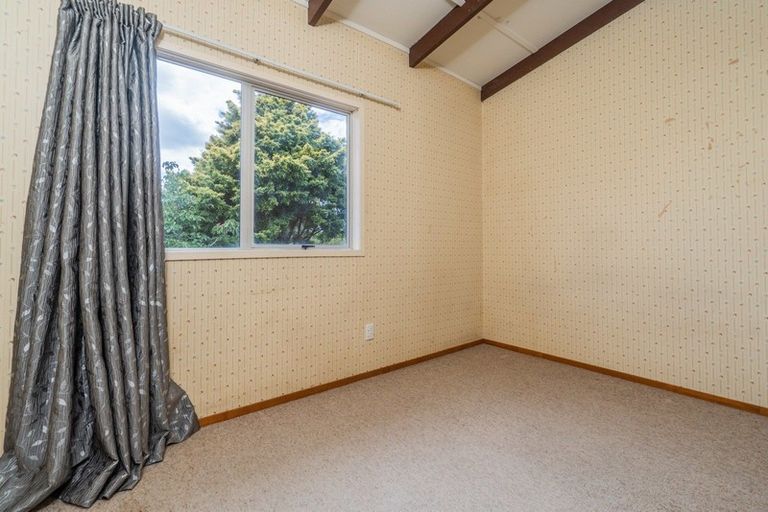 Photo of property in 107 Konini Road, Titirangi, Auckland, 0604