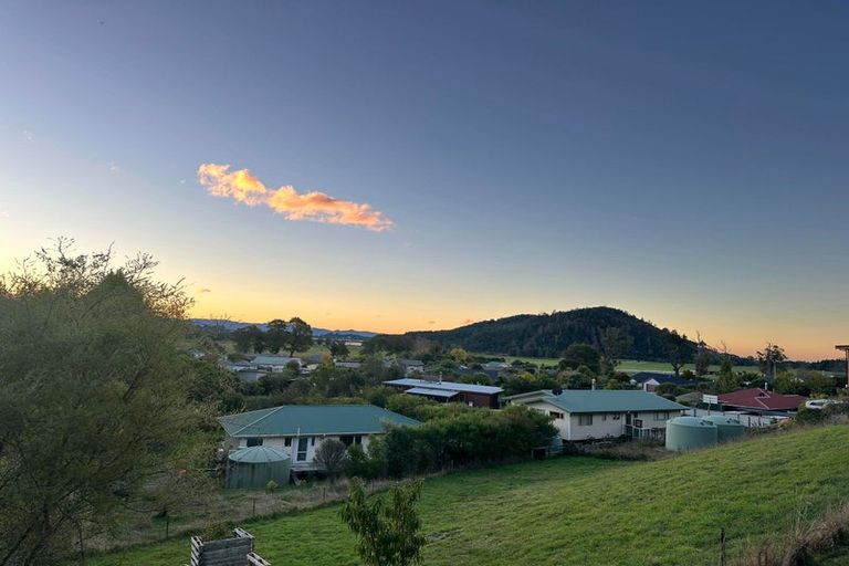 Photo of property in 30 Arapeta Place, Takaka, 7110