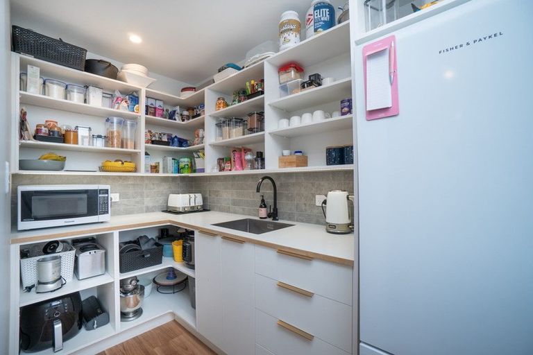 Photo of property in 153 James Line, Kelvin Grove, Palmerston North, 4414