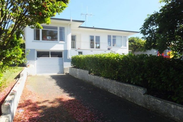 Photo of property in 1 Philip Street, Beerescourt, Hamilton, 3200