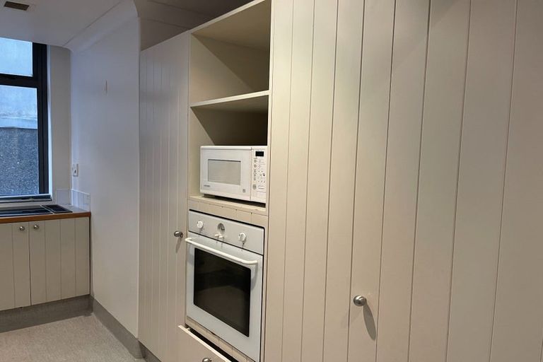 Photo of property in Kelvin House, 1g/16 The Terrace, Wellington Central, Wellington, 6011