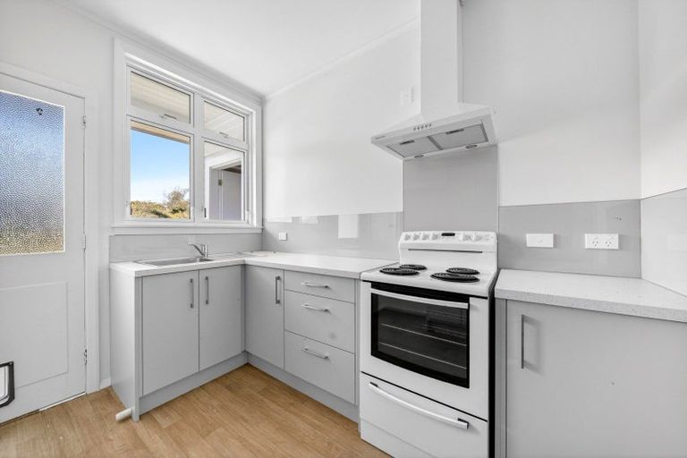 Photo of property in 176 High Street North, Carterton, 5713