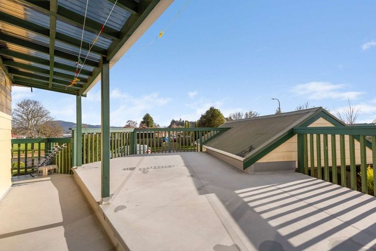 Photo of property in 15 Dickens Street, Owhata, Rotorua, 3010