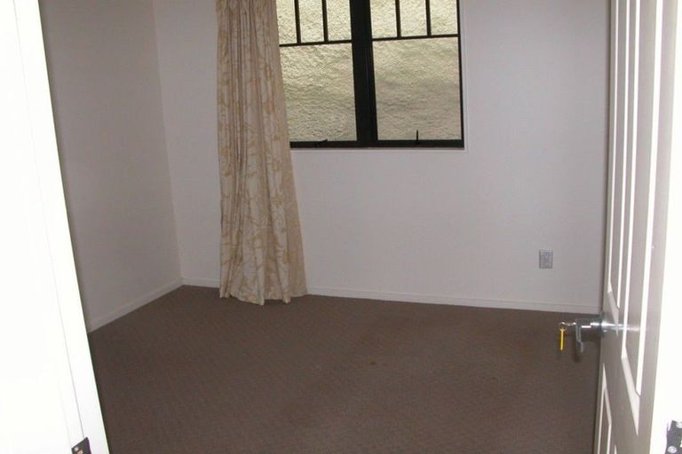 Photo of property in 132 Aro Street, Aro Valley, Wellington, 6021