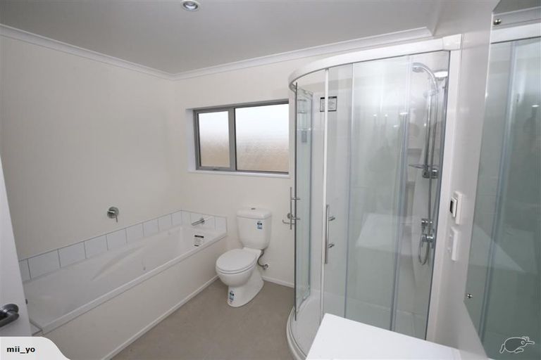 Photo of property in 12 Gatley Grove, Churton Park, Wellington, 6037