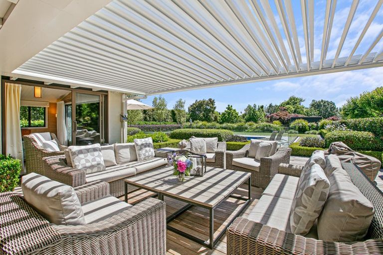 Photo of property in 36 Manutahi Road, Hillsborough, New Plymouth, 4372