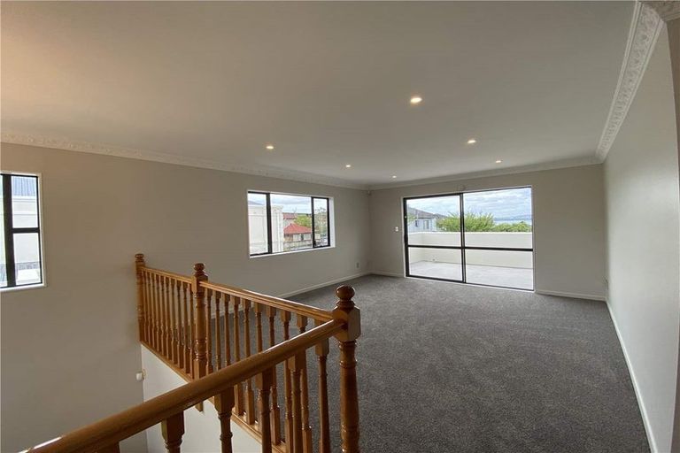 Photo of property in 439 Old Te Atatu Road, Te Atatu Peninsula, Auckland, 0610