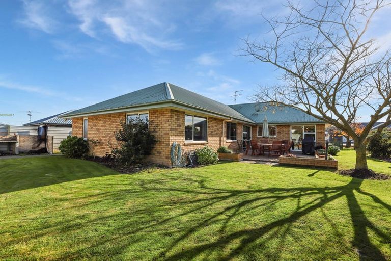 Photo of property in 15 Hight Place, Tinwald, Ashburton, 7700