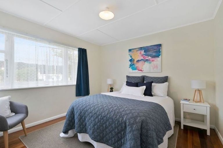 Photo of property in 9 Fitzherbert Road, Wainuiomata, Lower Hutt, 5014