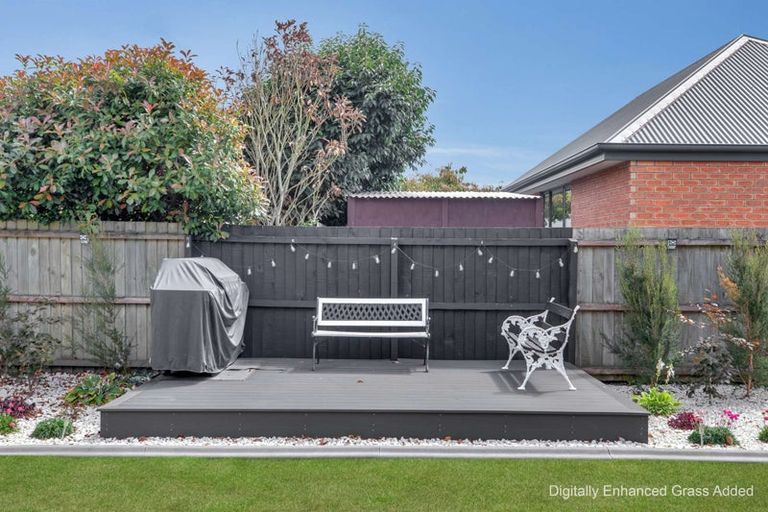 Photo of property in 14 Purakanui Place, Northwood, Christchurch, 8051
