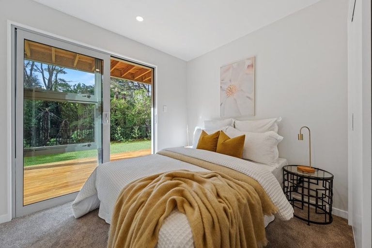 Photo of property in 41c Chamberlain Road, Massey, Auckland, 0614